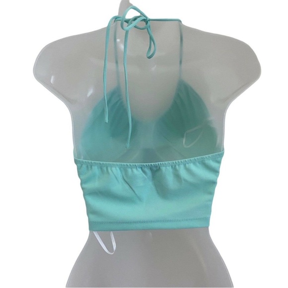 Princess Polly cropped halter - Picture 2 of 3